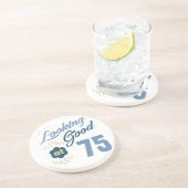 75. Geburtstag sieht gut aus Sandstein Untersetzer (Seite)