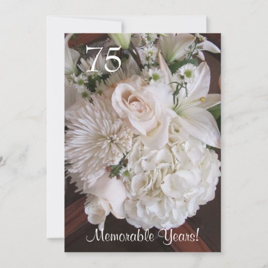 75 Geburtstagsfeier/elegante weiße Blume Einladung (Vorderseite)