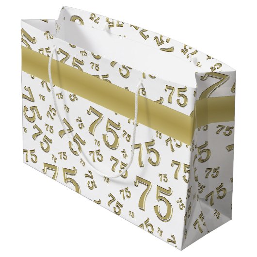 75. Happy Birthday Gold/White Number Pattern Große Geschenktüte (Rückseite Schrägansicht)