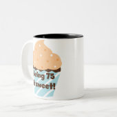 75 Jahre alt ist T - Shirt und Geschenke zum Gebur Zweifarbige Tasse (Vorderseite Links)
