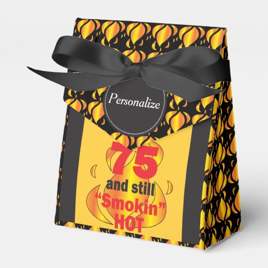 75 und immer noch Smokin heiß Geschenkschachtel (Vorderseite)