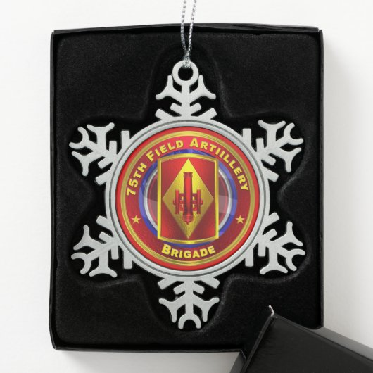 75th Field Artillery Brigade Schneeflocken Zinn-Ornament (Box)