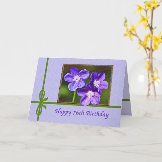 76th Birthday Card with Purple Violas Karte (Gelbe Blume)