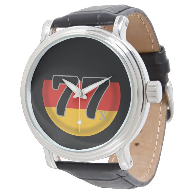 77 Deutschland Generation X Armbanduhr (Schrägansicht)