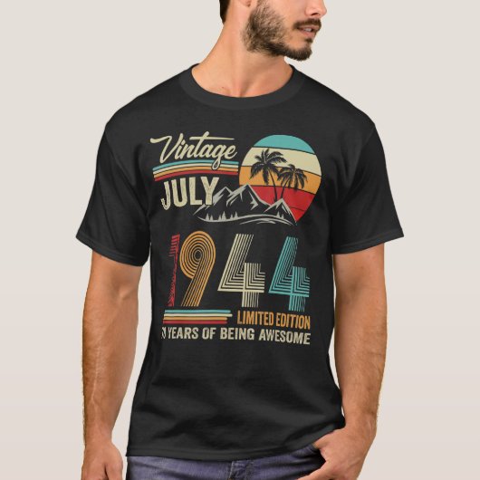 77 Jahre alt Juli 1945 77. T-Shirt (Vorderseite)