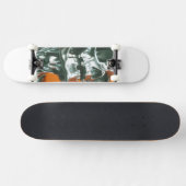 7 3/4" Silver Skull Skateboard (Horizontal)