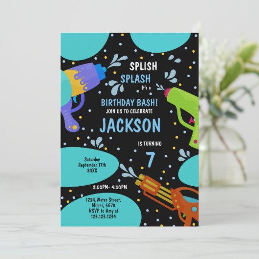 7. Black Green Water Gun Einladungen (Stehend Vorderseite)