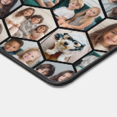 7 Foto Collage - funky hexagon pattern - schwarz Schreibtischunterlage (Ecke)