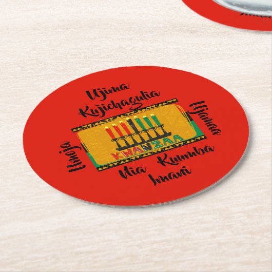 7 Grundsätze von Kwanzaa Candles Runder Pappuntersetzer (Angewinkelt)