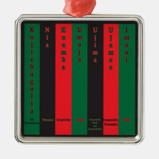 7 Grundsätze von Kwanzaa (Vertikal) Silbernes Ornament