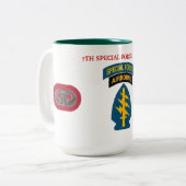 7. GRUPPE "SONDERKRÄFTE" ZWEIFARBIGE TASSE (Vorderseite Links)