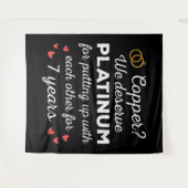 7. Hochzeitstag I - Copper Funny Couple Wandteppich (Vorderseite (Horizontal))