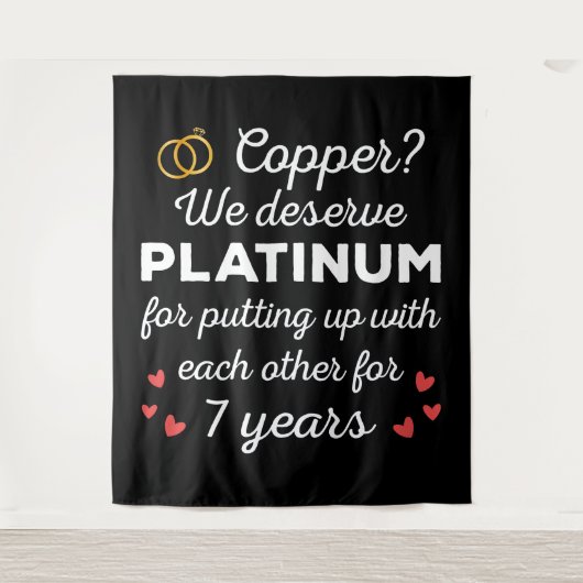 7. Hochzeitstag I - Copper Funny Couple Wandteppich (Vorderseite)