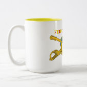 7. KAVALLERIE-TASSE ZWEIFARBIGE TASSE (Links)