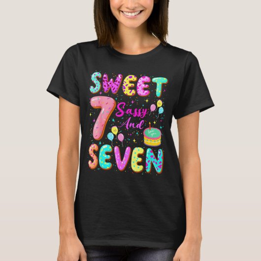 7th Birthday Girl Donut Sweet Sy And Seven Birthda T-Shirt (Vorderseite)