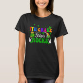 7th Grade Shamrocks Funny Rock Hands Shamrocks Pat T-Shirt (Vorderseite)