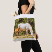 8004-Wild Mustang mit Baby Tasche (Von Nahem)