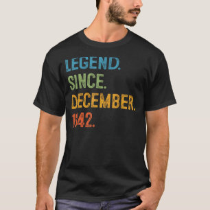 80 Jahre alt 80. Tag Männer lehnen seit Dezember T-Shirt