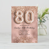 80. Roségold Glitter Geburtstag Einladung (Stehend Vorderseite)