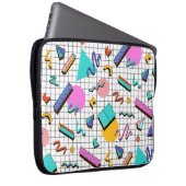 80er Bright Checkered: Vintag Geometrisch. Laptopschutzhülle (Vorne Rechts)