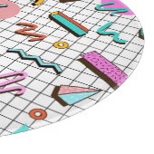 80er Bright Checkered: Vintag Geometrisch. Schneidebrett (Ecke)