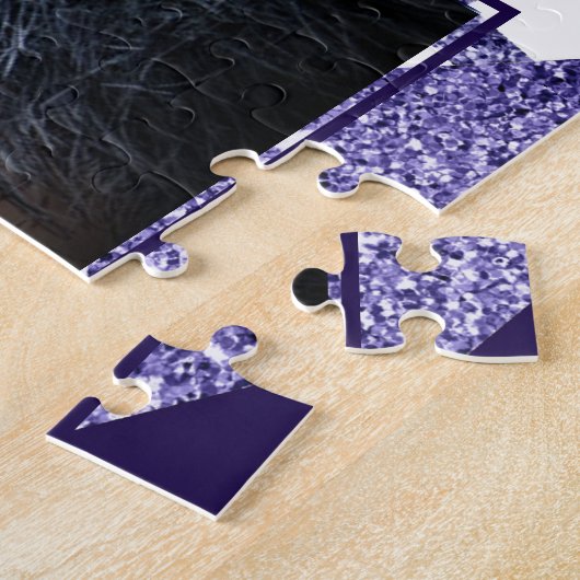 80er Cool Abstrakt | Monogram Lila Passionsformen Puzzle (Seite)