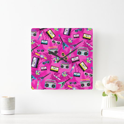 80er Retro Quadratische Wanduhr (Zuhause)