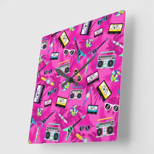 80er Retro Quadratische Wanduhr (Winkel)