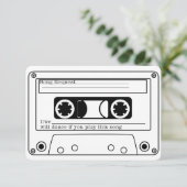 80s Style Retro Music Tape Wedding RSVP Einladung (Stehend Vorderseite)
