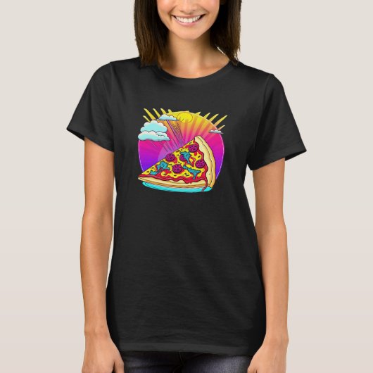 80s Synthwave Pizza with a Retro Aesthetic T-Shirt (Vorderseite)