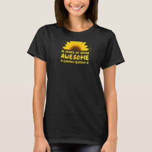81 Jahre alte Blumenblume Geboren 1942 81. T-Shirt