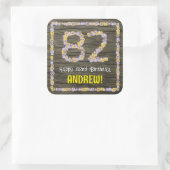 82. Geburtstag: Blumennummer, Imitate Holzbild, Na Quadratischer Aufkleber (Tasche)