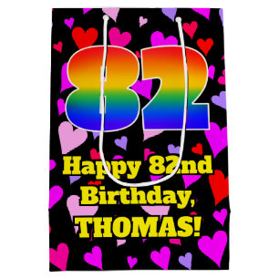 82. Geburtstag: Loving Hearts Pattern, Regenbogen Mittlere Geschenktüte