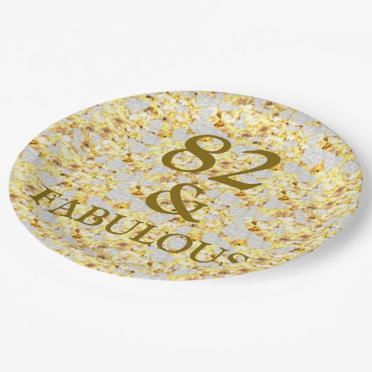 82. Geburtstag Pappteller (Schrägansicht)