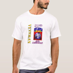 82. Im Flugzeug Abteilungs-Vietnam-Veteran T-Shirt
