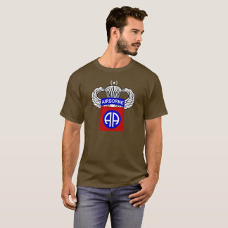 82. Im Flugzeug - All American - Jump Wings T-Shirt