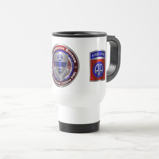 82. Im Flugzeug Division 2. Brigade 325. PIR Reisebecher (VorderseiteRechts)