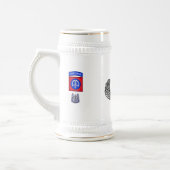 82. Im Flugzeug Division "All the Way" Bierglas (Links)