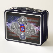 82. Im Flugzeug Division Metall Brotdose (Rückseite)