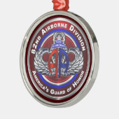 82. Im Flugzeug Division Ornament Aus Metall (Links)