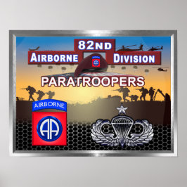 82. Im Flugzeug Division Senior Paratrooper Poster