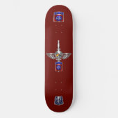 82. Im Flugzeug Division Skateboard (Vorderseite)