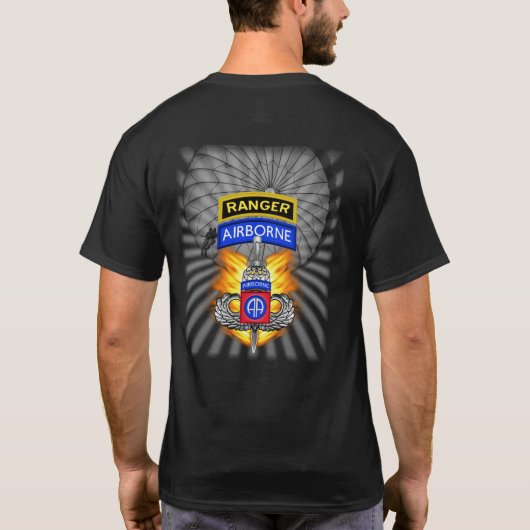 82. Im Flugzeug Division T-Shirt (Rückseite)