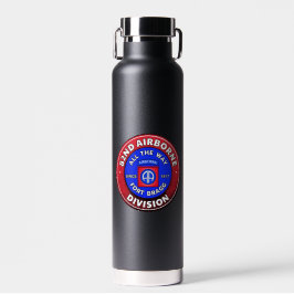 82. Im Flugzeug Division Trinkflasche
