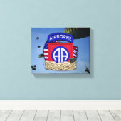 82. im Flugzeug Division Veterans Veterans Veteran Leinwanddruck (Insitu (Holzboden))