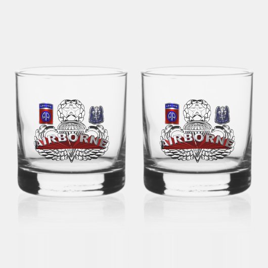 82. Im Flugzeug Division Whiskyglas (Vorderseite)