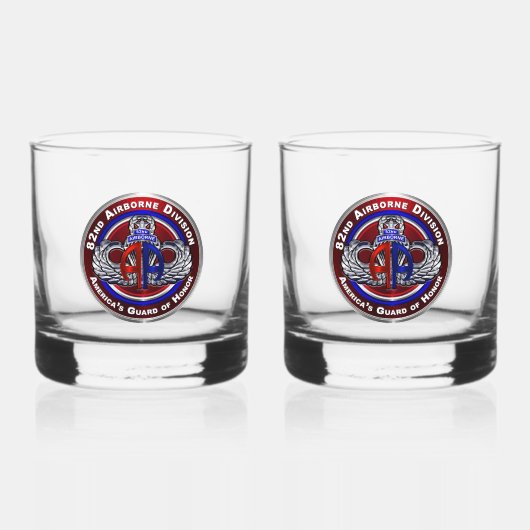 82. Im Flugzeug Division Whiskyglas (Vorderseite)