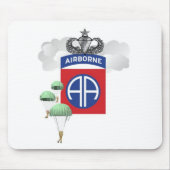 82. Im Flugzeug, Fallschirmjäger, ältere Mousepad (Vorne)