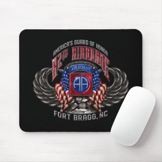 82. Im Flugzeug Fort Bragg Black Mousepad (Mit Mouse)