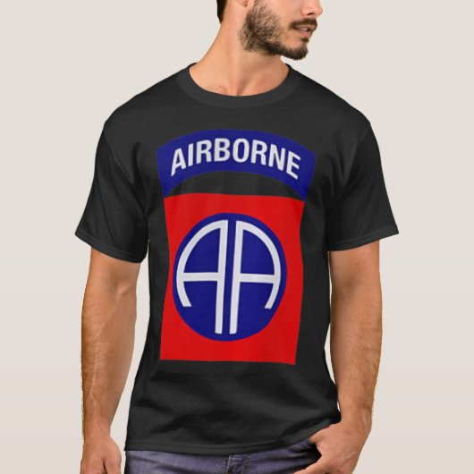 82. Im Flugzeug Grafik - 82. Im Flugzeug Division T-Shirt (Vorderseite)